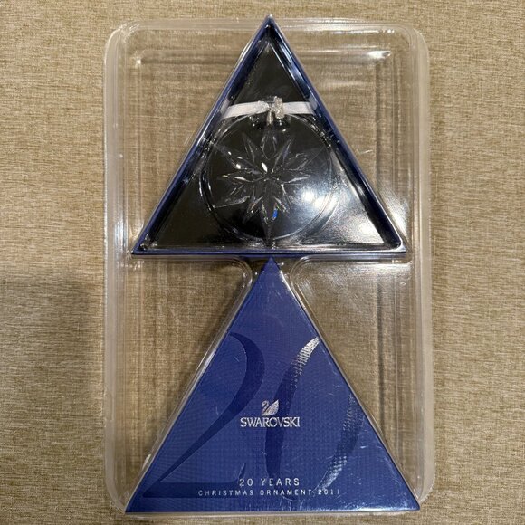 Swarovski - 20 Years 2011 Christmas Ornament - NIB - Picture 1 of 3